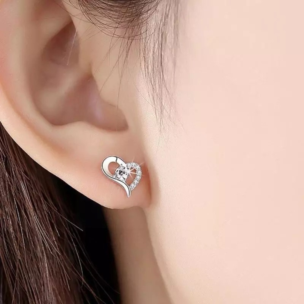 New Sterling Silver 925 Heart Crystal Earrings set